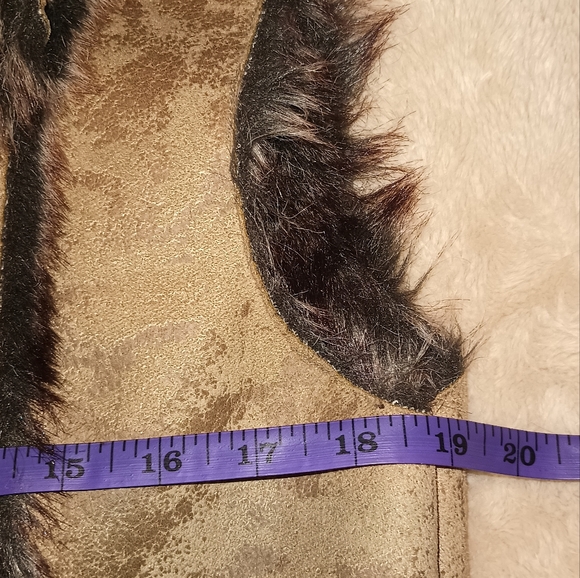 Avalanche Vest - Picture 8 of 10